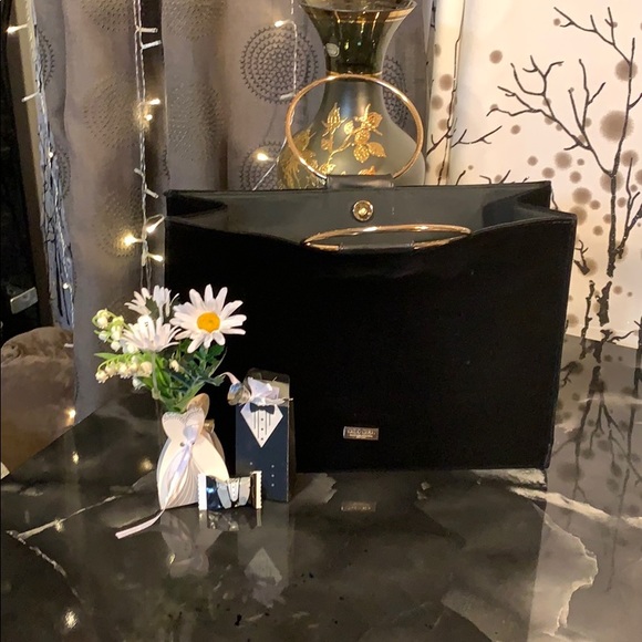 Carolina Herrera Handbags - Carolina Herrera Tote